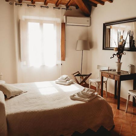 Borgo Terrosi Bed and Breakfast Sinalunga Buitenkant foto