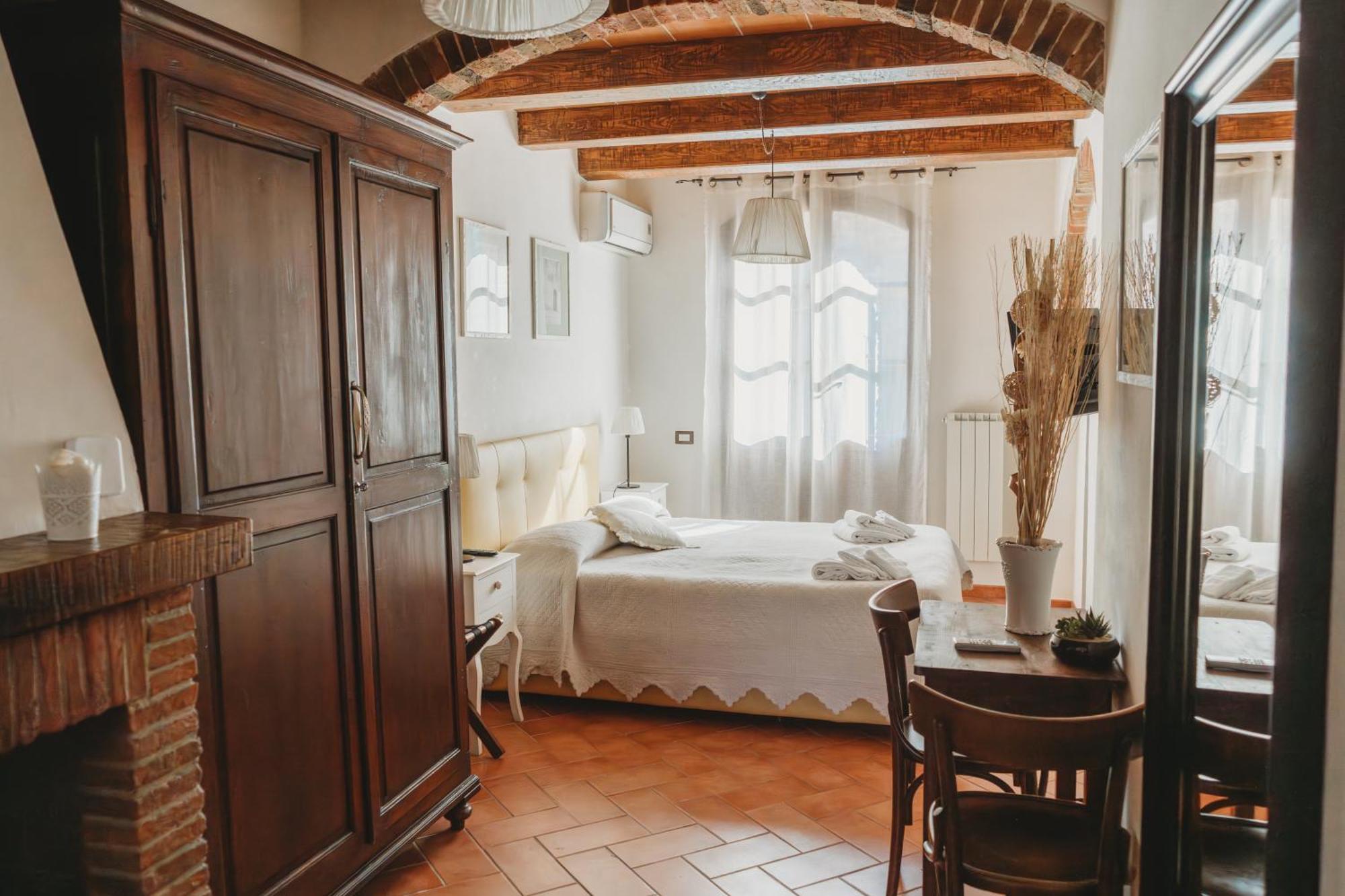 Borgo Terrosi Bed and Breakfast Sinalunga Buitenkant foto
